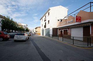Local comercial en venta en Residencial Triana - Barrio Alto en Gabias (Las)