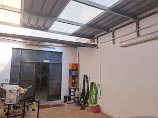 Local comercial en venta en Carcaixent