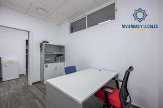 Local comercial en venta en Camino de Ronda - Rosaleda en Granada