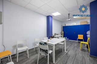 Local comercial en venta en Camino de Ronda - Rosaleda en Granada