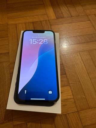 iPhone 13 128GB Midnight