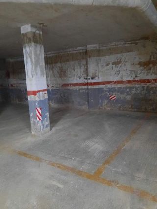 Garaje en venta en Benetússer