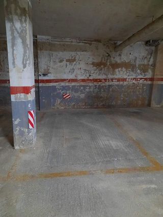 Garaje en venta en Benetússer