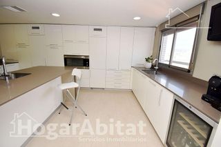 Piso en venta en Zona Piscinas en Burriana