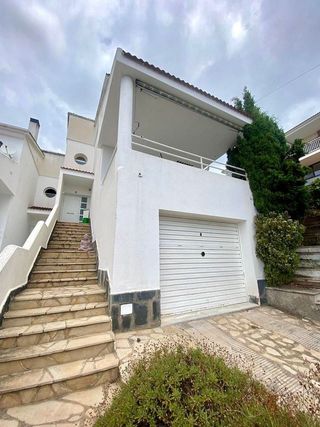 Casa pareada en alquiler en Segur de Calafell en Calafell