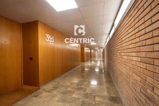 Oficina en alquiler en Sant Pere en Terrassa