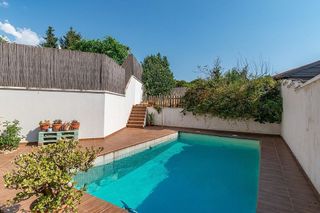 Chalet en venta en Barrio de la Vega en Monachil