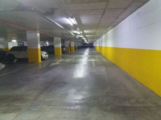 Garaje en alquiler en San Jerónimo - La Bachillera en Sevilla