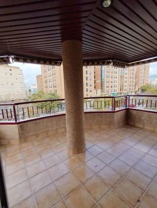 Piso en alquiler en Camino de Ronda - Rosaleda en Granada