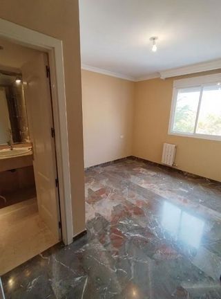 Piso en alquiler en Camino de Ronda - Rosaleda en Granada