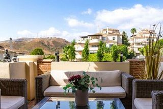 Piso en alquiler en Benahavís