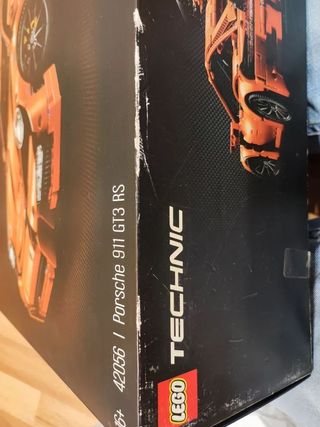 LEGO Technic Porsche 911 GT3 RS 42056