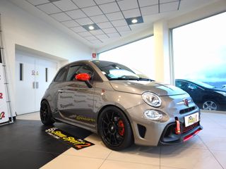 Abarth 595 1.4 16V T-Jet Pista 165