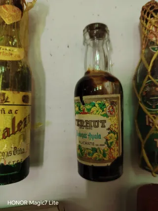 Confezione di bottiglie in miniatura Pedro Domecq