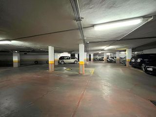 Garaje en venta en Palacio de Congresos - Urbadiez - Entrepuentes en Sevilla