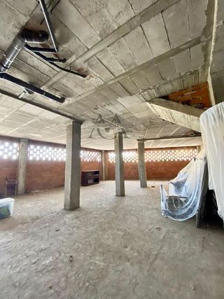 Local comercial en venta en Lucena