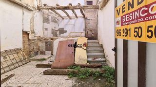 Terreno en venta en Ontinyent