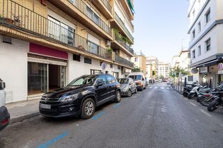 Local comercial en venta en Pajaritos - Plaza de Toros en Granada