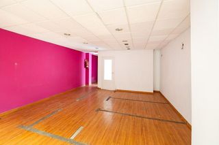 Local comercial en venta en Pajaritos - Plaza de Toros en Granada