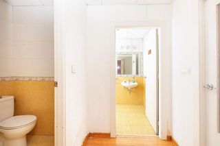 Local comercial en venta en Pajaritos - Plaza de Toros en Granada