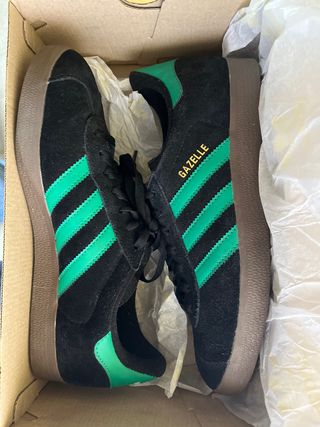 Adidas Gazelle Talla 42 Negro y Verde
