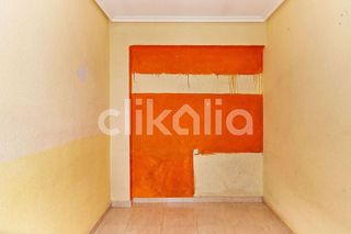 Piso en venta en Linares