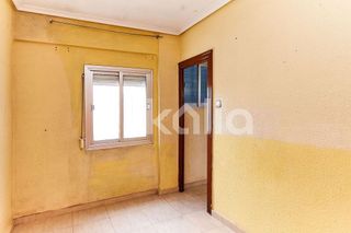 Piso en venta en Linares