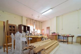 Local comercial en venta en Montefrío