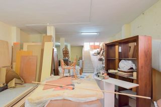 Local comercial en venta en Montefrío