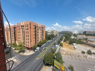 Piso en venta en Camino de Ronda - Rosaleda en Granada