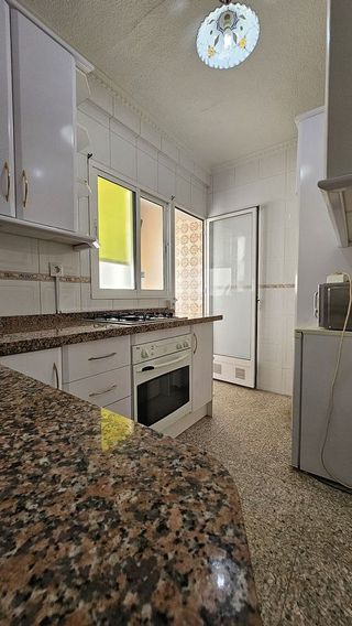 Piso en venta en Camino de Ronda - Rosaleda en Granada