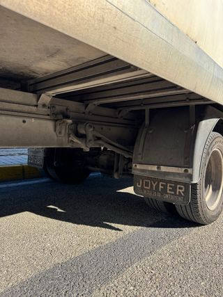 Camión Furgón Renault