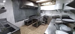 Local comercial en alquiler en Sant Josep en Hospitalet de Llobregat, L´