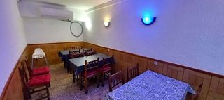 Local comercial en alquiler en Sant Josep en Hospitalet de Llobregat, L´