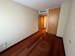 Piso en alquiler en Huerta de la Reina - Trassierra en Córdoba