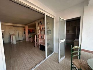 Piso en alquiler en Tres Huertas - El Torrejón - El Cerezo en Sevilla