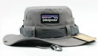 Due cappelli da sole Patagonia