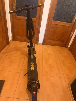 Patinete Eléctrico Jeep Adventurer Verde