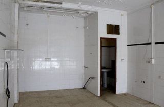 Local comercial en venta en Lora del Río