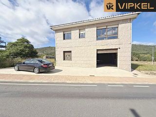 Chalet en venta en Vimianzo