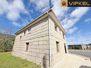 Chalet en venta en Vimianzo