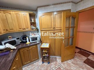 Casa adosada en venta en Carcaixent
