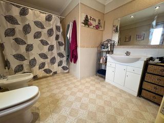 Chalet en venta en Urbanizaciones en Llíria