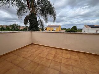 Chalet en venta en Urbanizaciones en Llíria