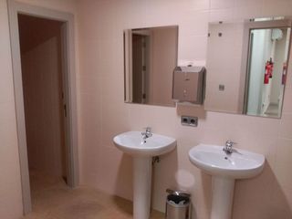 Local comercial en alquiler en Zona Centro en Córdoba