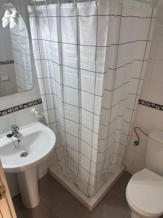 Estudio en alquiler en San Matías - Realejo en Granada