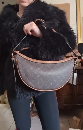 Borsa a mezzaluna Reserved marrone