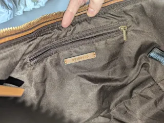 Borsa a mezzaluna Reserved marrone