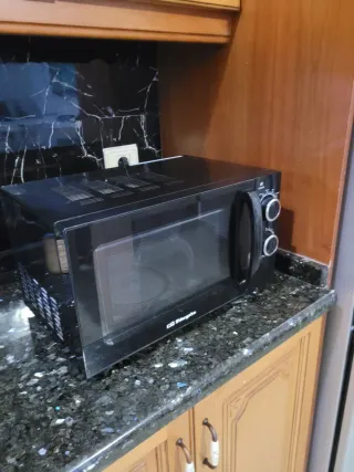 Microondas Orbegozo Negro