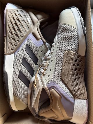 Zapatillas Adidas Entrenamiento Mujer Beige/Oro Nu